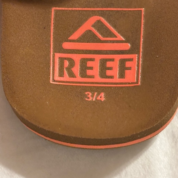 REEF Little Ahi Flip-Flops size 3/4 excellent condition - Picture 4 of 8